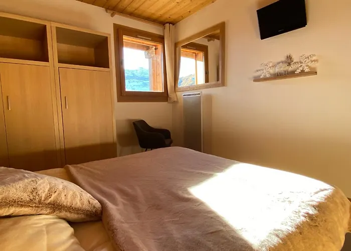 Vue Panoramique Sur Les Montagnes Plein Sud - T2 Skis Aux Pieds, Piscine & Spa