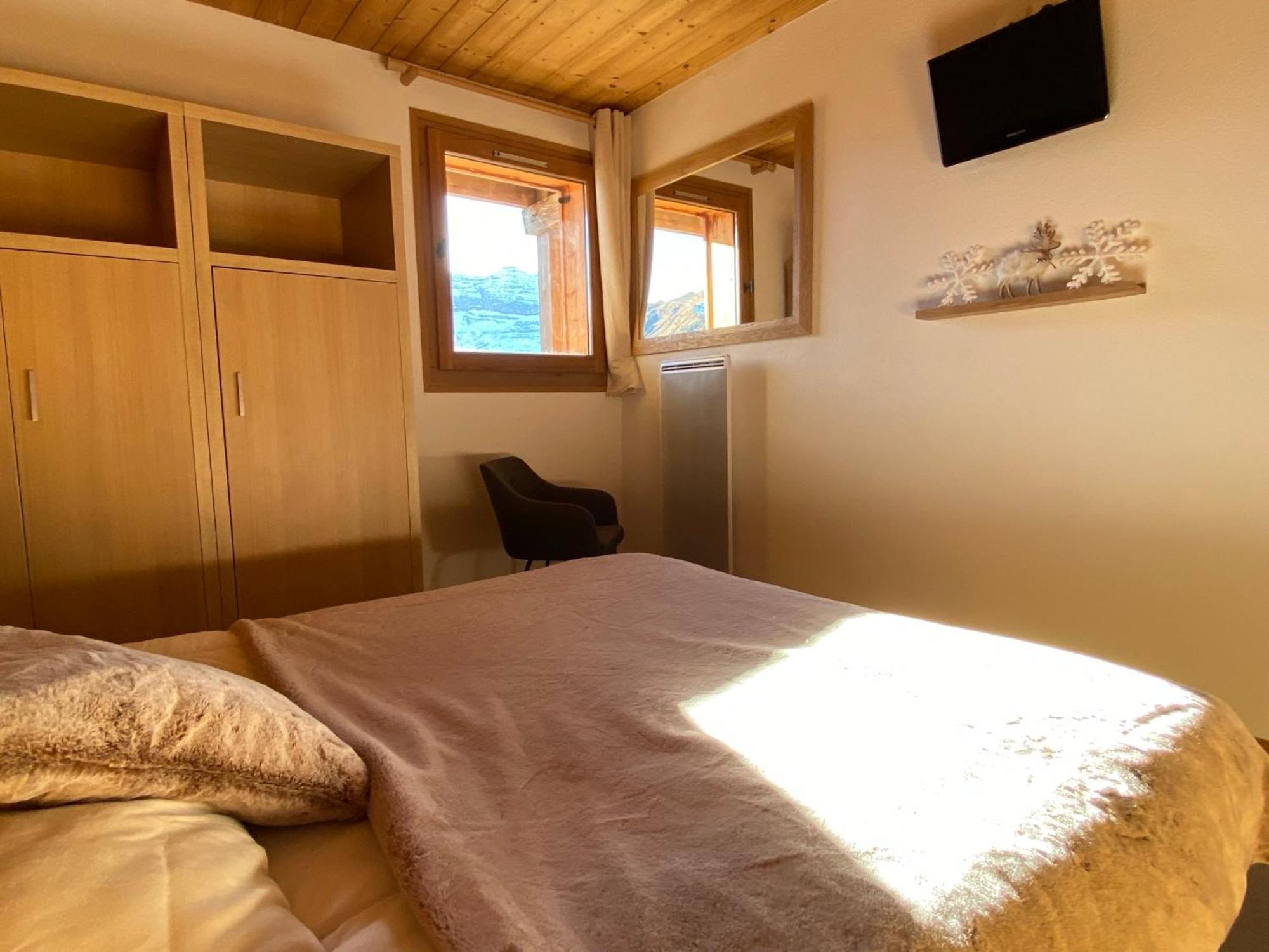 Apartment Vue Panoramique Sur Les Montagnes Plein Sud - T2 Skis Aux Pieds, Piscine & Flaine